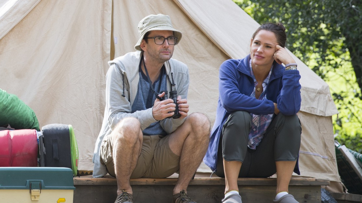 HBO Nordic aloittaa tänään uuden huippusarjan Camping - 2 supertähteä mukana