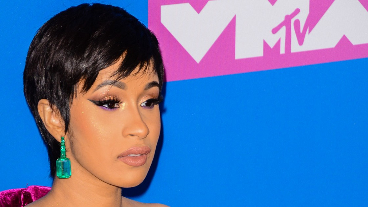 Nyt on kokoa! Tältä Cardi B näyttää rintaleikkauksen jälkeen
