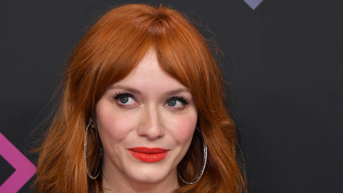 Mad Men -kaunotar Christina Hendricks on Nainen Isolla N:llä