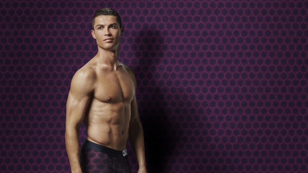 Cristiano Ronaldo alusvaatekuvauksissa - katso kuvat