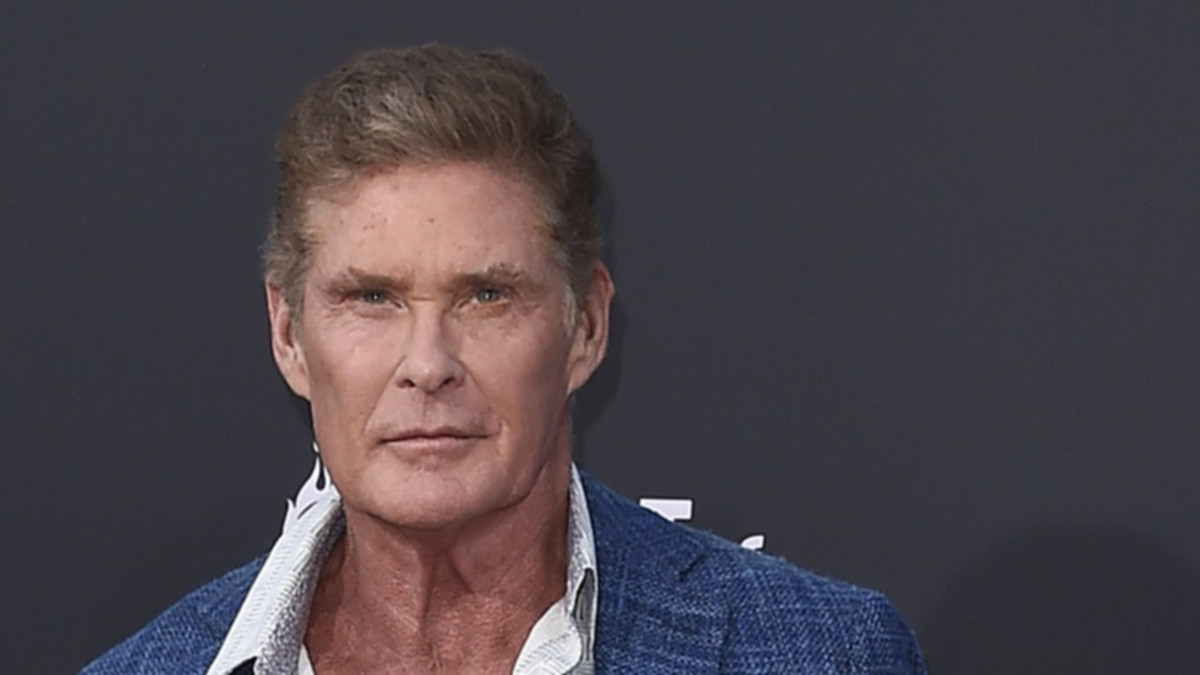 David Hasselhoff naimisiin - tältä näyttää 38-vuotias mallivaimo Hayley Roberts