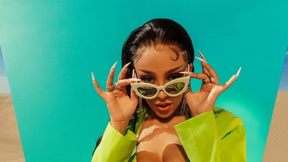 Wow! Kurvikas räppäri Doja Cat poseerasi pikkubikineissä