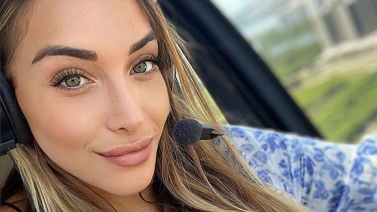 Wow! Italialainen hottispommi Elisa Gold on silkkaa kultaa