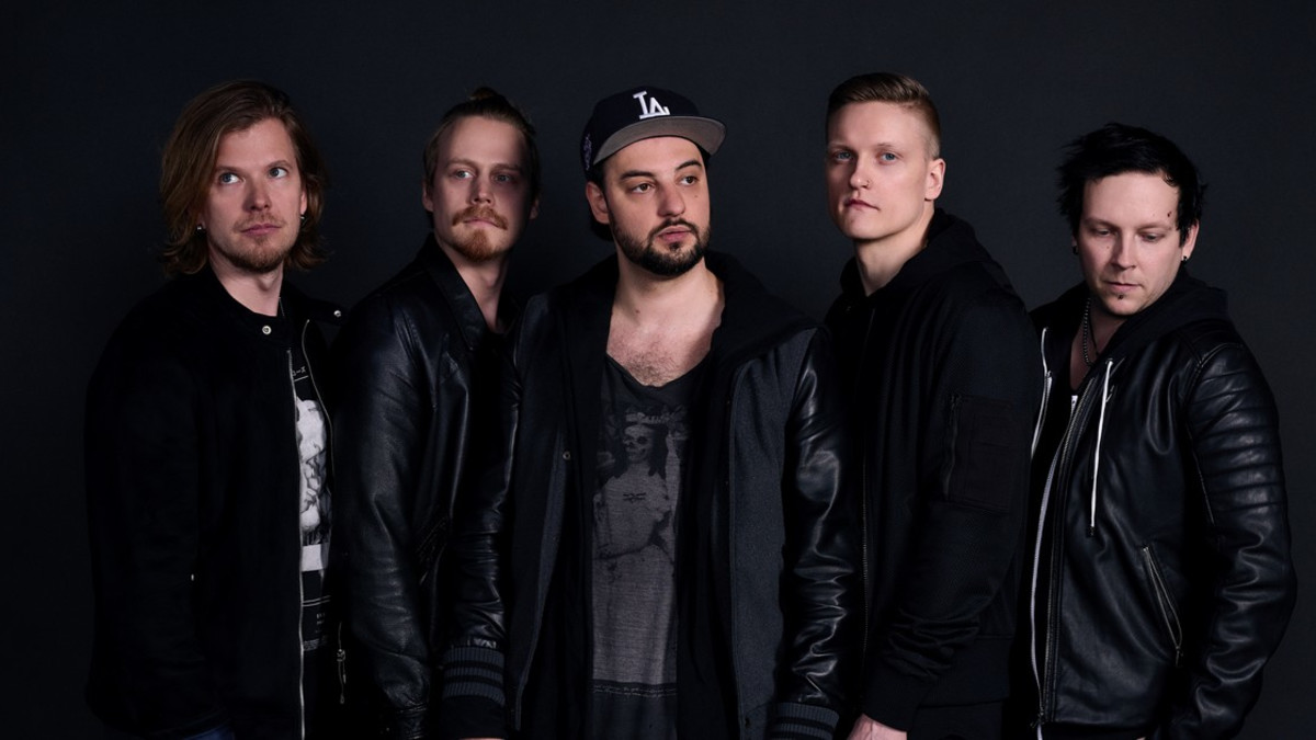 Tältä HesaÄijä kuulostaa rock-yhtyeessä: Forte Silence - Unicorn