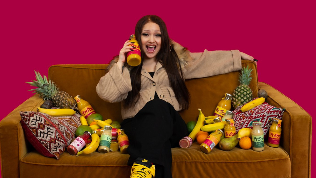 Etta ja Froosh julkaisivat yhteistyössä Froosh Baby -musiikkivideon