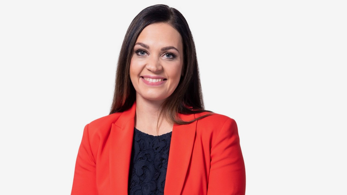 Diili 2021 -kilpailijat: Heidi Holmavuo on tunnettu rikoskirjailija (mm. Karhuryhmä) - Instagram-kuvat