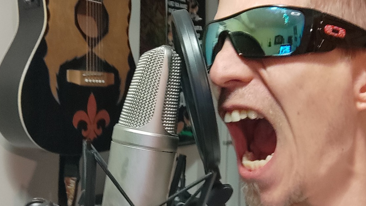 Jay Rocka julkaisi soolodebyyttinsä - Biisin idea lehtiotsikoista