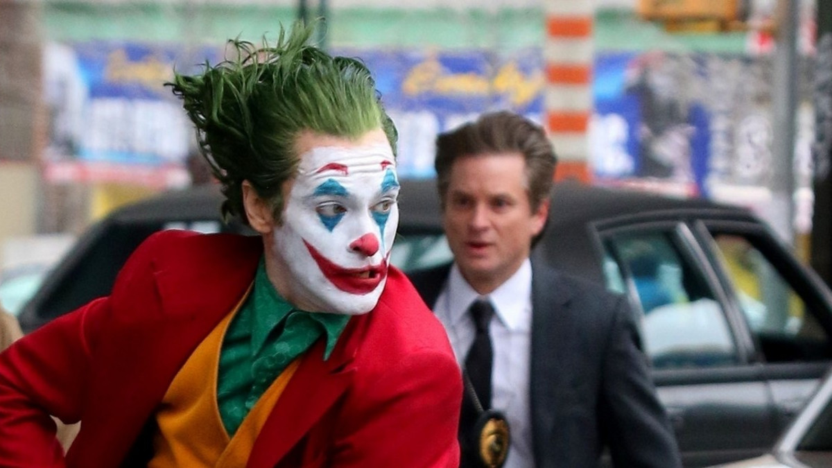 Tältä Joaquin Phoenix näyttää Jokerina - vauhdikkaat salakuvat kuvauksista