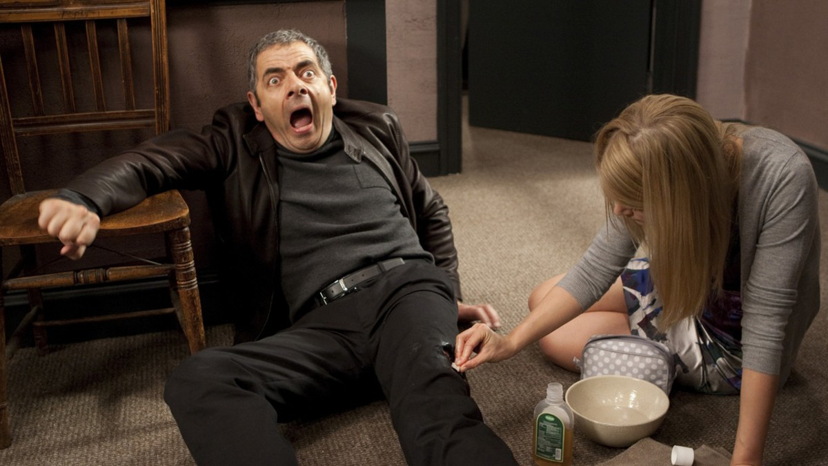 Johnny English Strikes Again - Rowan Atkinson -leffan pitkä traileri kehissä