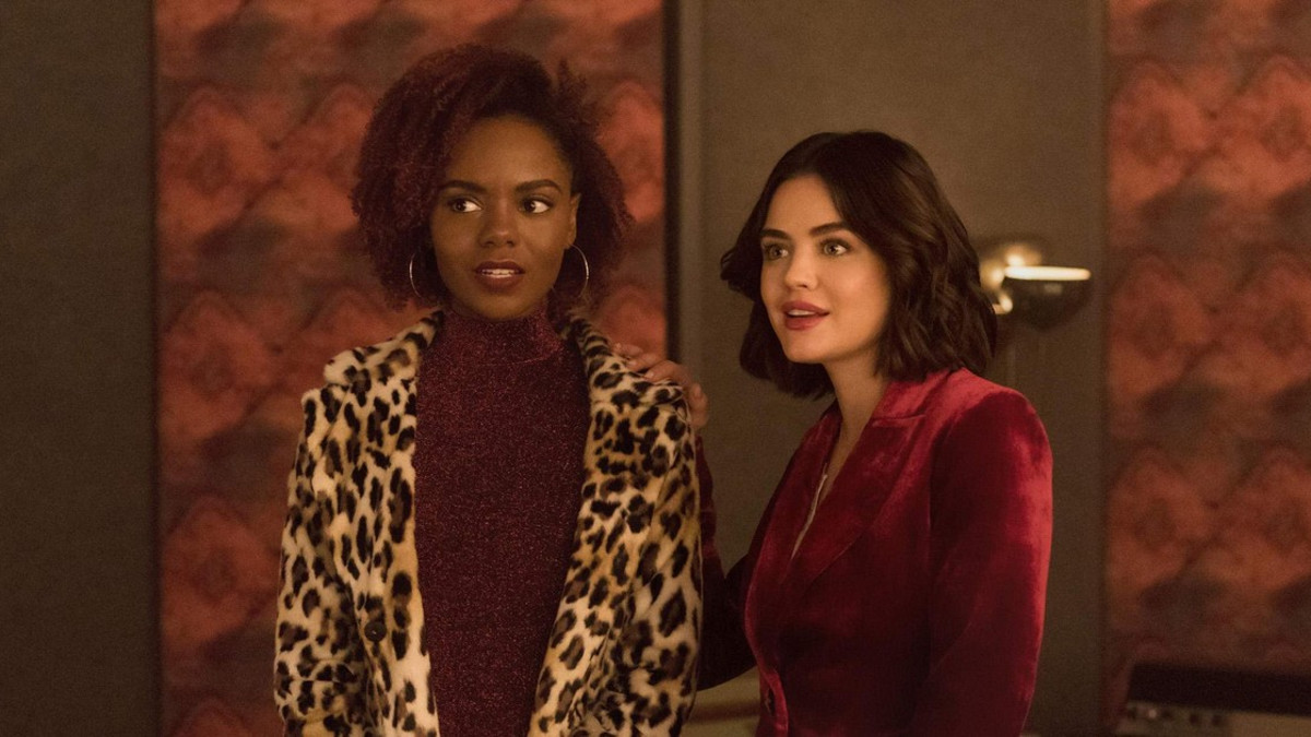 Riverdale-spinoff Katy Keene starttasi - päätähti Lucy Hale haastattelussa