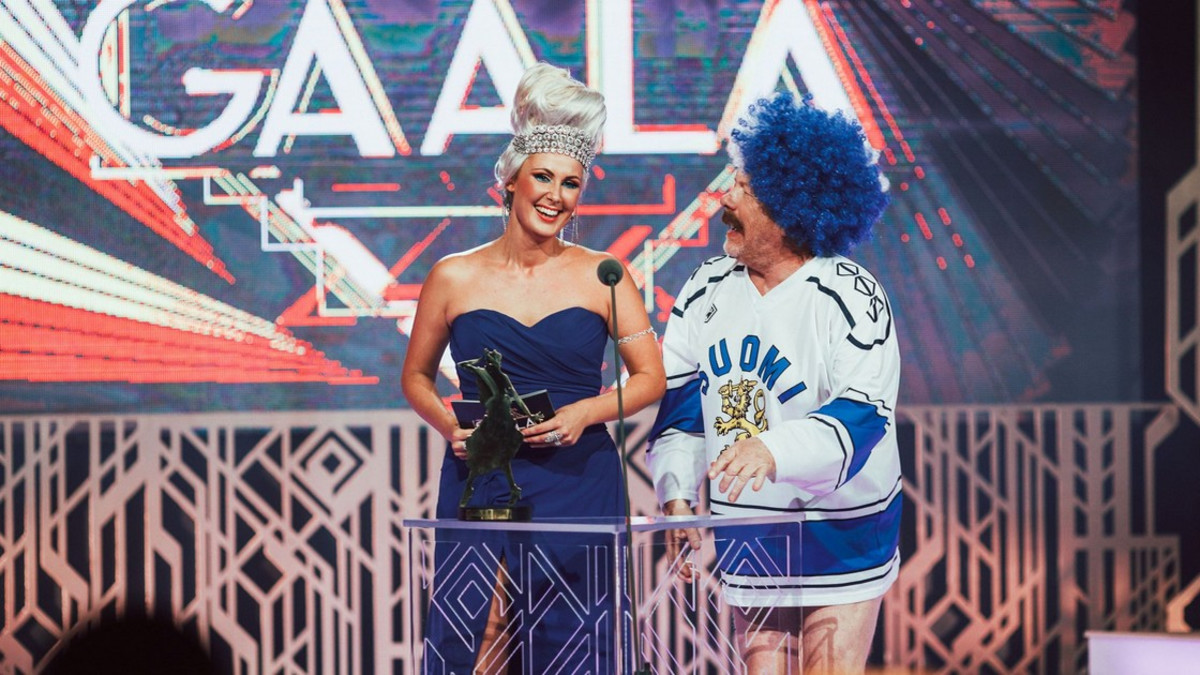 Gaala-ohjelmasta tuttu Linda Wiklund julkaisi raskauskuvan: "rantaloman rantapallo"