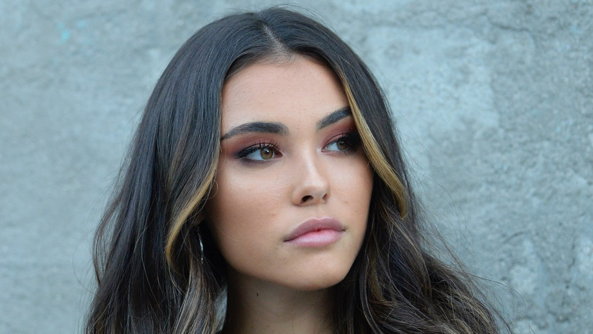 "Uusi Megan Fox" - 19-vuotias Madison Beer huumaa