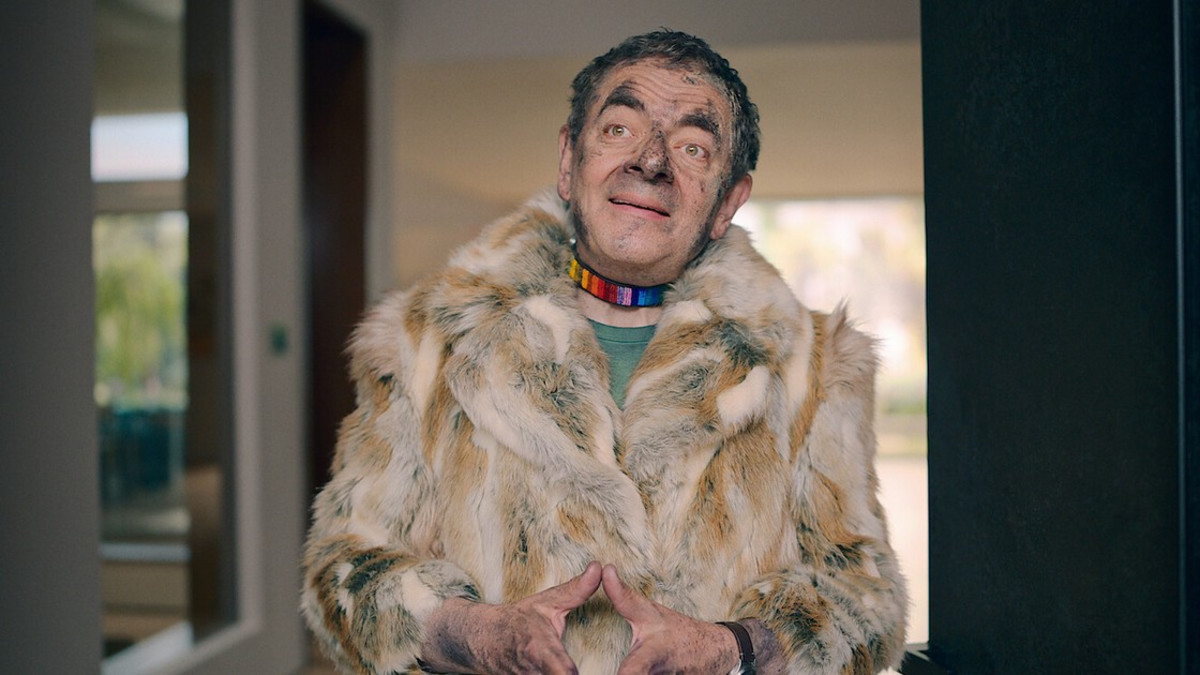 Netflix tarjoaa uuden Rowan Atkinson -komediasarjan Man vs. Bee