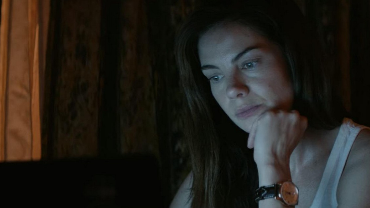 Netflix starttasi Messiah-sarjan - näin Eva Geller eli näyttelijä Michelle Monaghan poseeraa