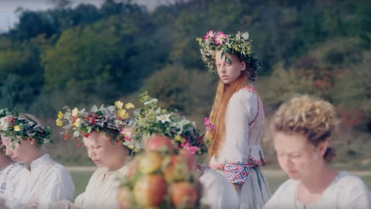 Hereditary-ohjaajan seuraava kauhuleffa Midsommar sijoittuu Ruotsiin - uusi traileri