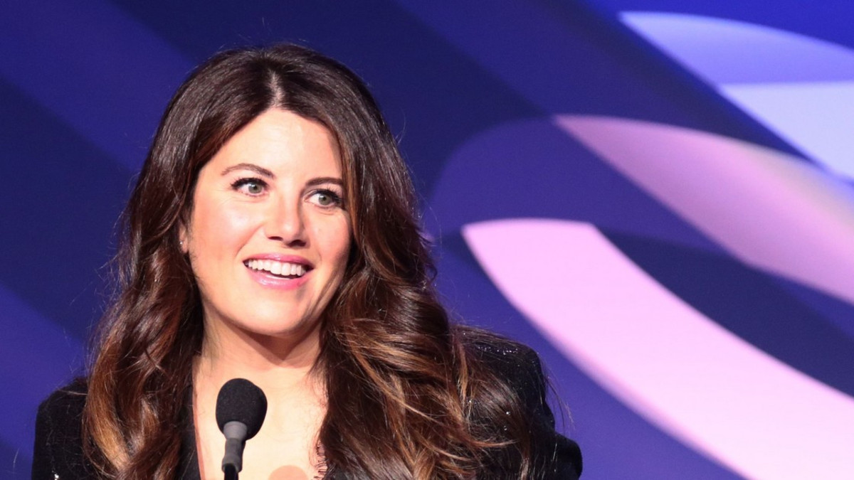 Tältä Bill Clinton -kohusta muistettu Monica Lewinsky näyttää nyt