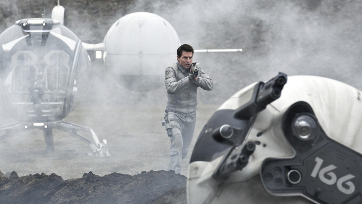 Tom Cruise ja Olga Kurylenko tähdittävät scifi-elokuvaa Oblivion - TV5 tänään