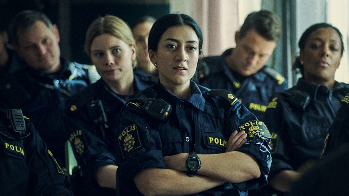 Yle Areena: ruotsalainen rikossarja Ohuella langalla alkaa - Amanda Jansson, Gizem Erdogan ja Oscar Töringe tähdittävät