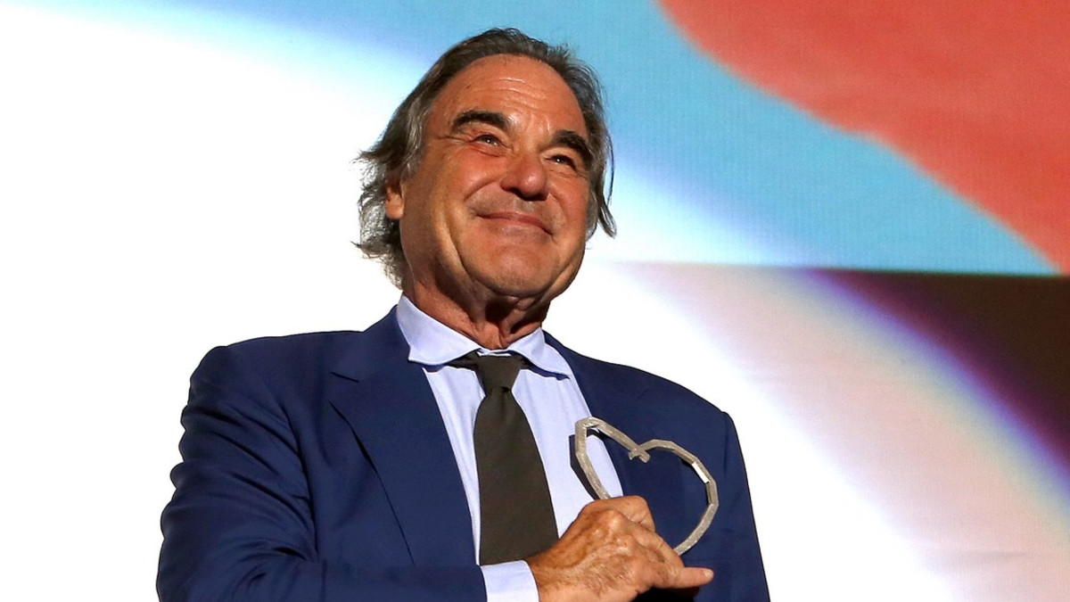Näyttelijätär syyttää Oscar-palkittua ohjaajaa seksuaalisesta ahdistelusta vuonna 1991