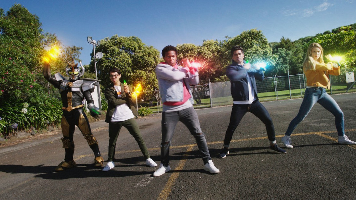 Power Rangers Beast Morphers saapui sittenkin Suomen Netflixiin