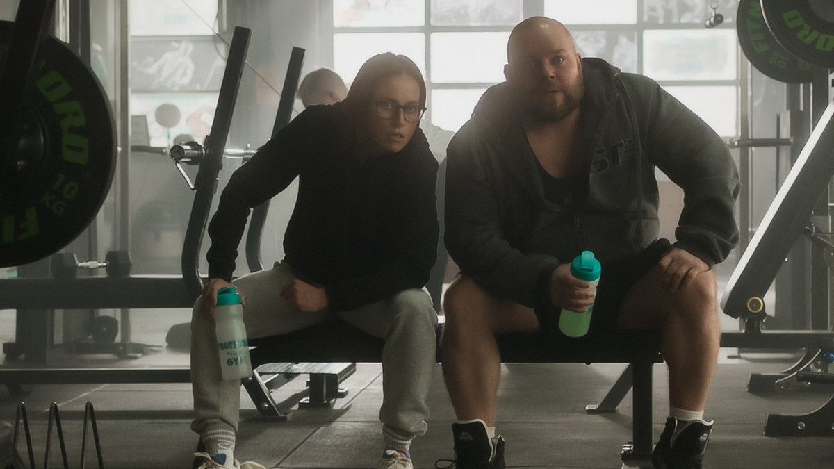 Punttikomedia sai trailerin - Iina Kuustonen ja Mikko Töyssy tähdittävät