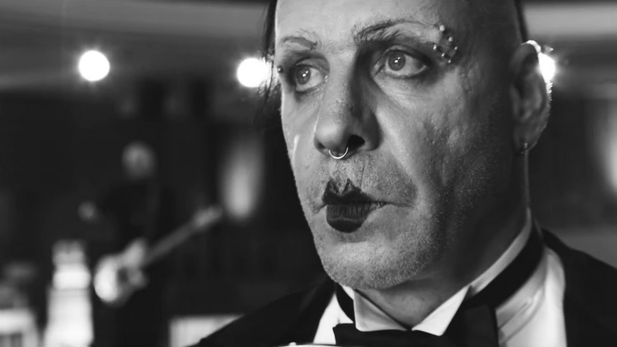 Rammstein julkaisi uuden Radio-musiikkivideon