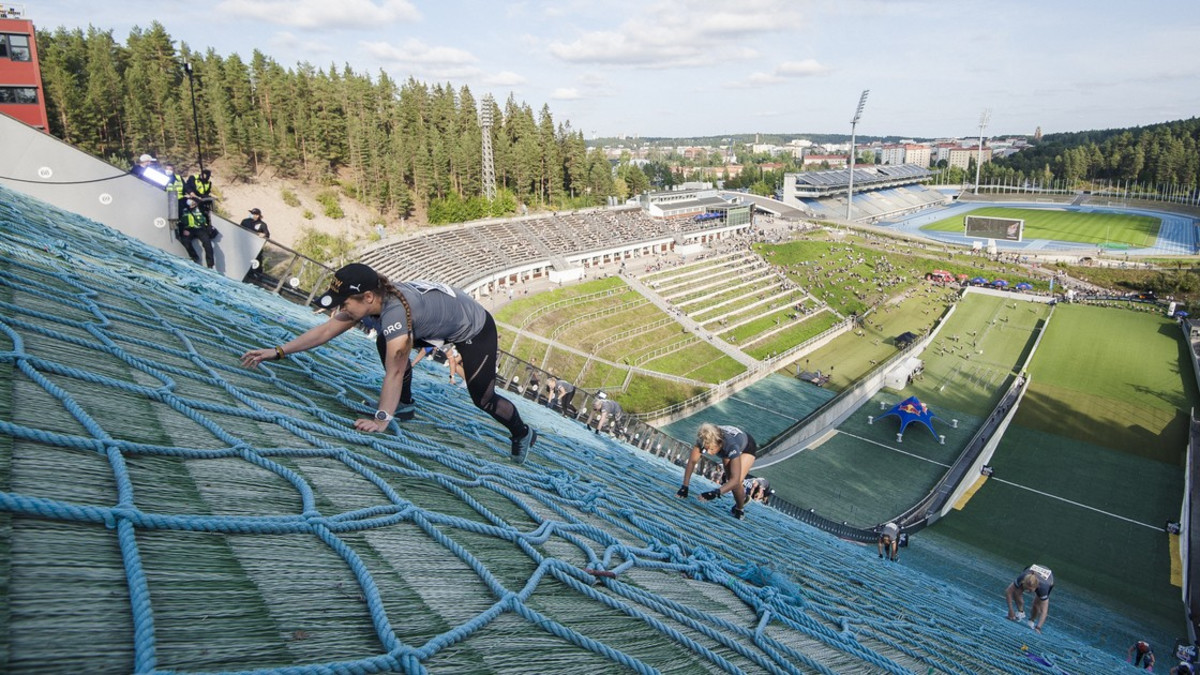 Red Bull 400 -juoksukilpailussa nähtiin huikeita yksilösuorituksia ja tehtiin kaikkien aikojen mäkiennätys