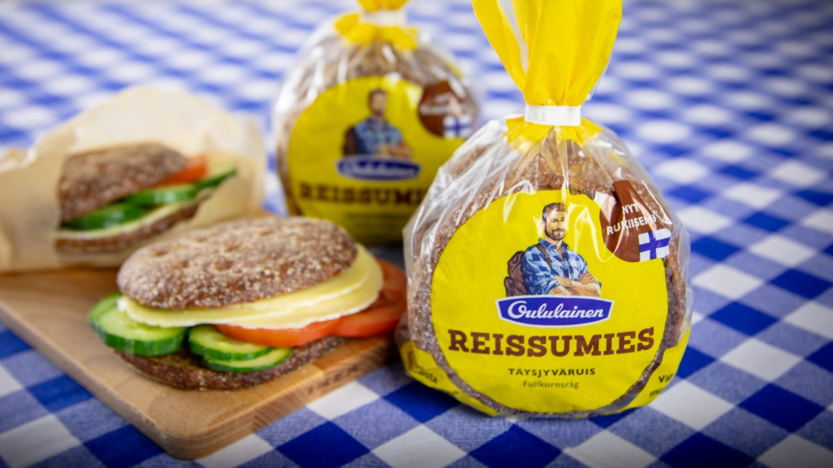 Fazer Leipomoiden Reissumies vähentää muovia pakkauksissaan