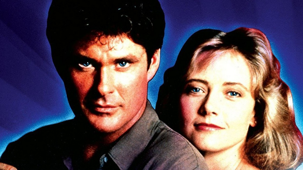 Tänään tv:stä: David Hasselhoff palaa Michael Knightin rooliin elokuvassa Ritariässä 2000
