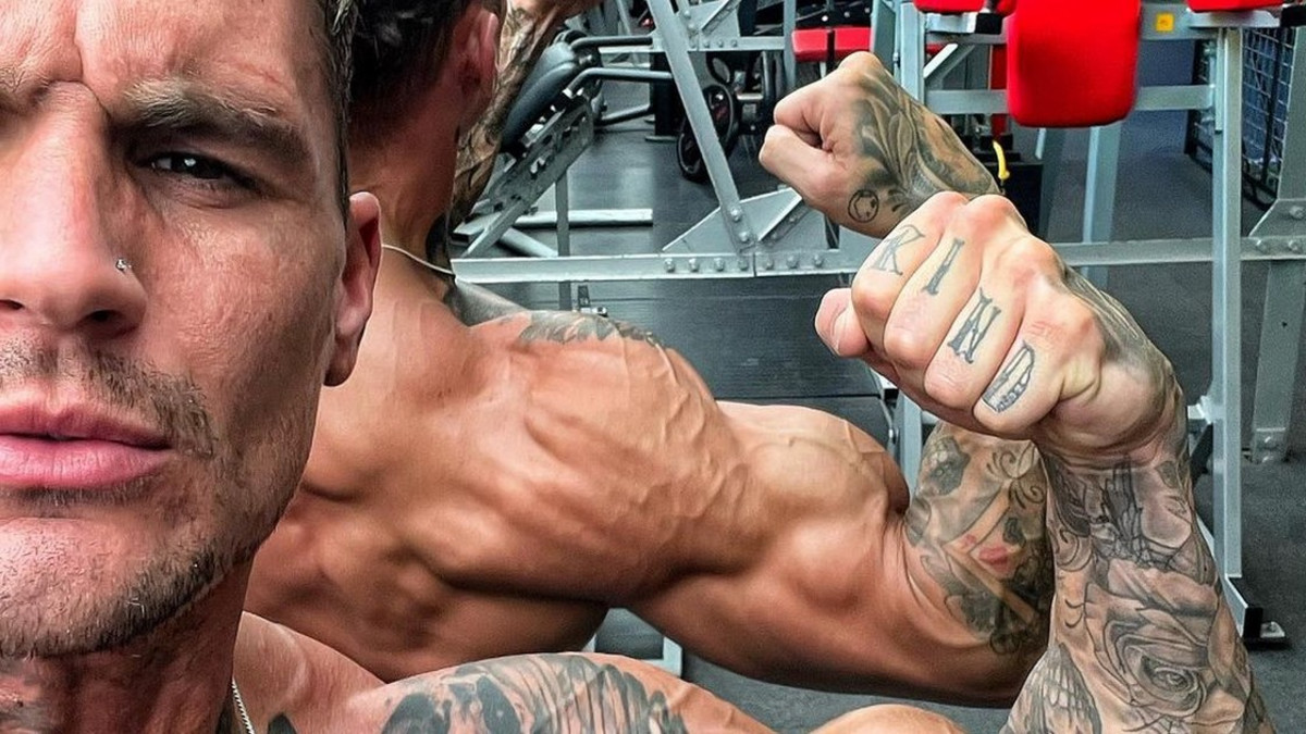Mikä komistus! Onko Ross Dickerson täydellinen mies?