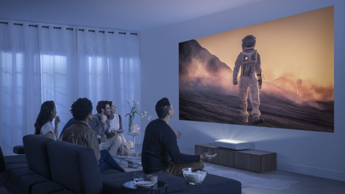 Samsung vie videotykit uuteen aikakauteen - The Premiere -4K-projektori Suomeen