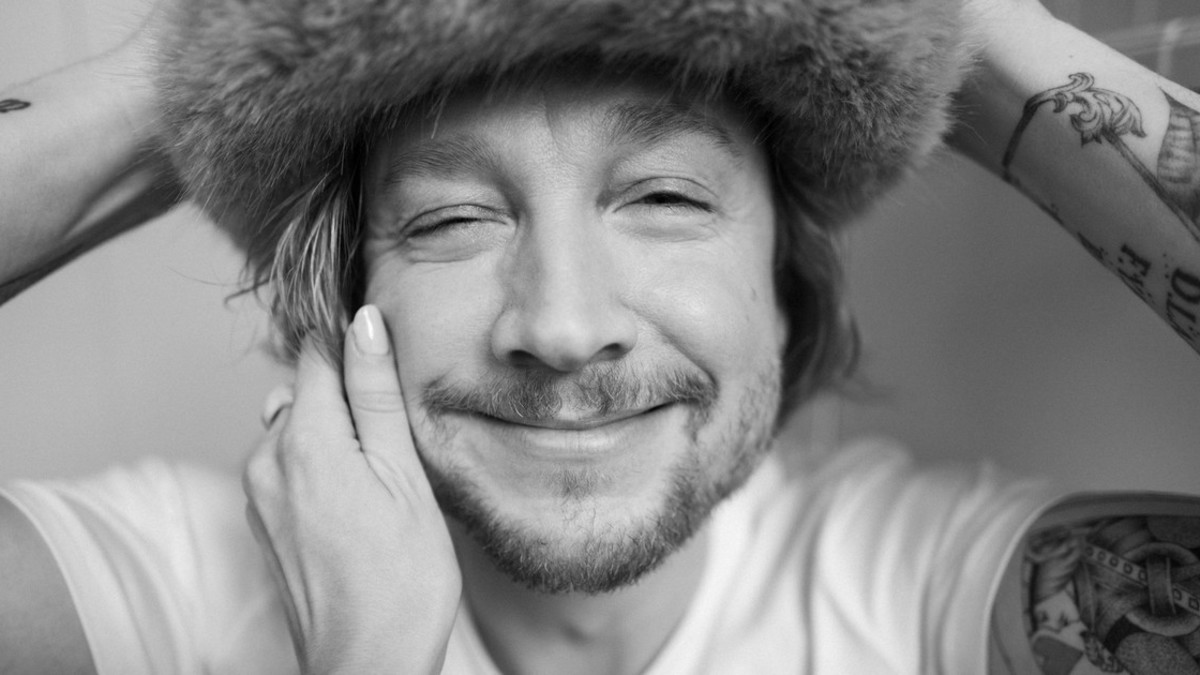 Samu Haber julkaisi sooloalbuminsa - "Vatsa on täynnä perhosia ja sydän täynnä rakkautta"
