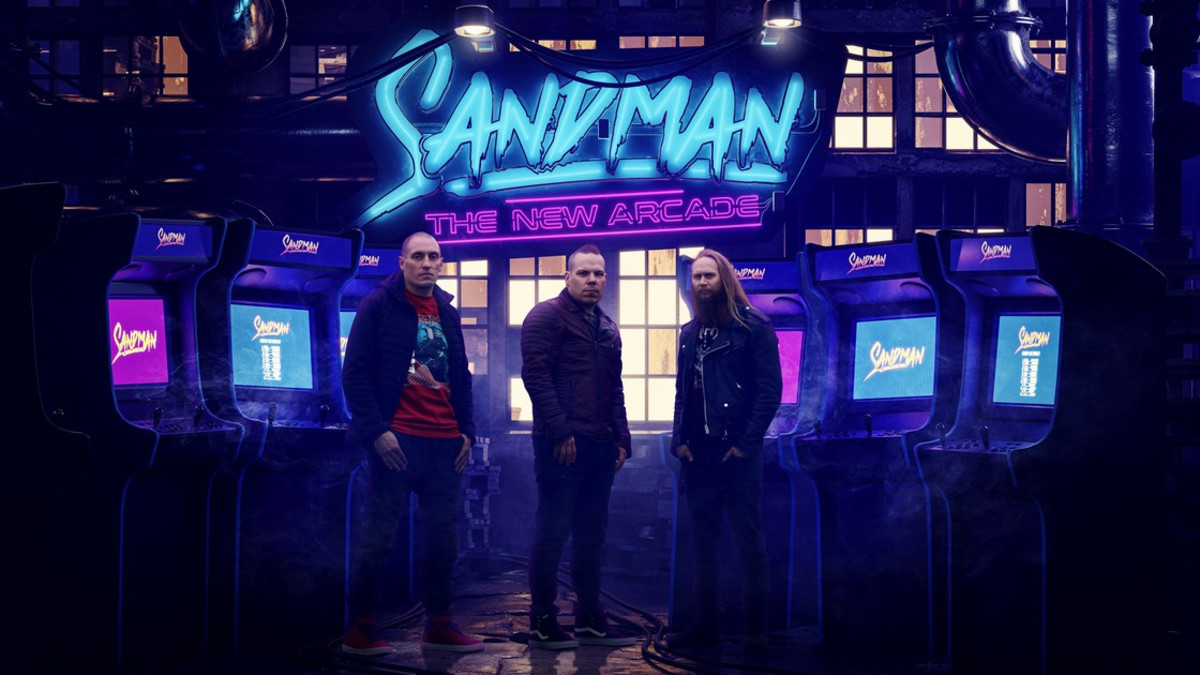 Haastattelu! Suomalainen Sandman-yhtye yhdistää konemusiikin, metallin ja retropelit - The New Arcade EP julki
