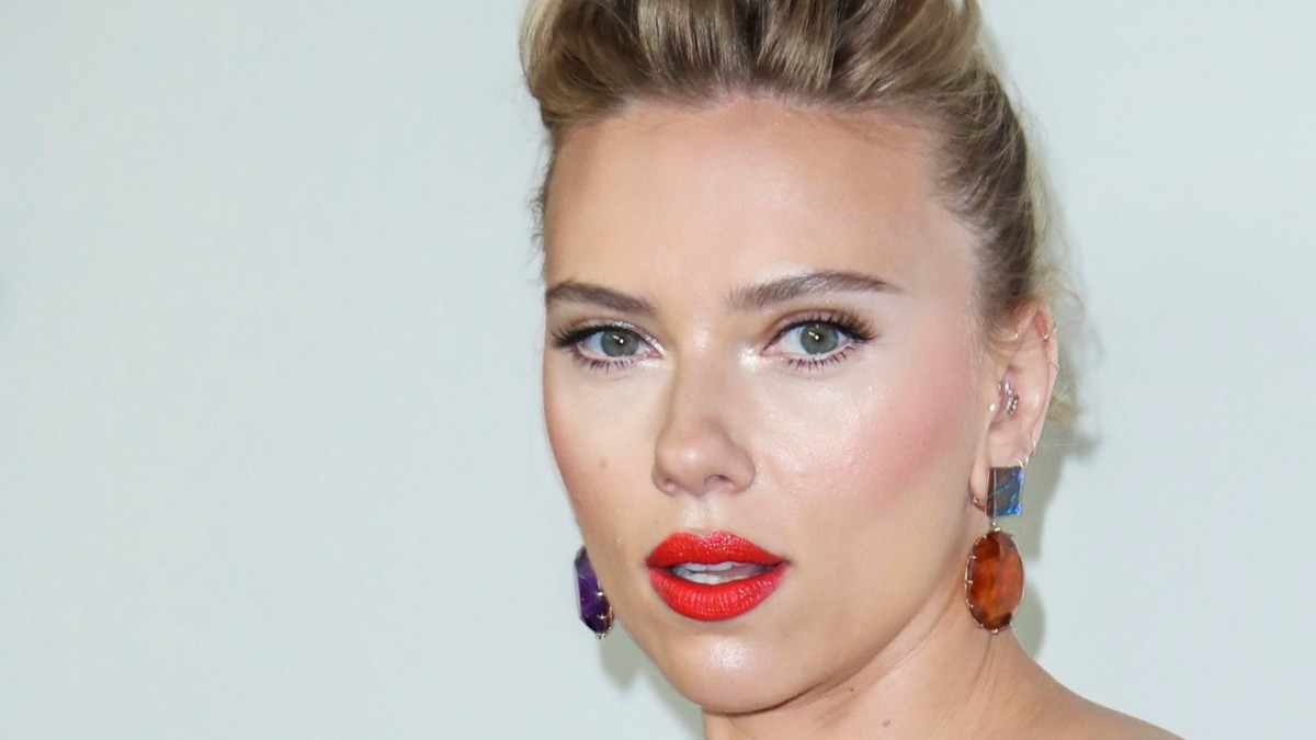 Apple TV+ panostaa: Project Artemis -elokuvan pääosiin Scarlett Johansson ja Chris Evans