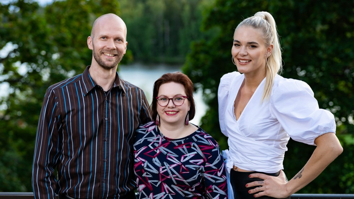 Sex Tape Suomi: Noora haluaa paljon seksiä, Otolle riittäisi vähempikin