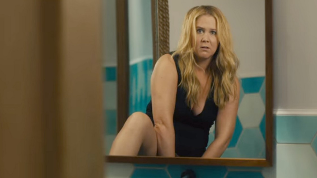 Amy Schumer -faneille herkkua - lapsilta kielletty traileri naurattaa