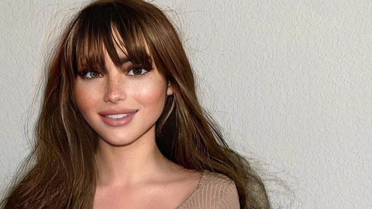 Jo on Instagram-pylly! Sophia Vay, 20, on 2 miljoonan seuraajan somehelmi