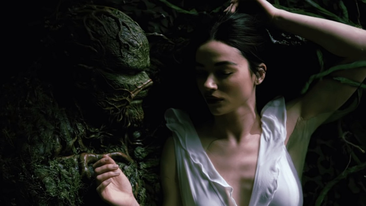 Tältä Swamp Thing -sarjan hottis Crystal Reed näyttää Instagram-kuvissaan