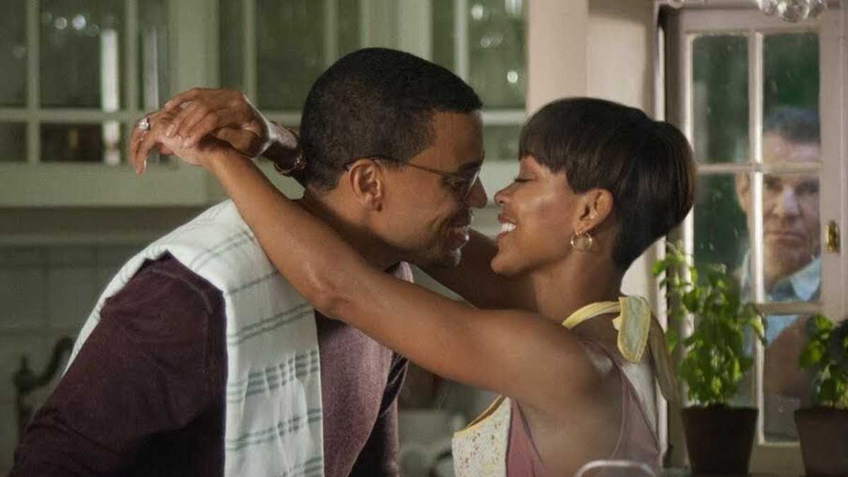 Viaplay nyt: Michael Ealy ja Meagan Good tähdittävät psykologista trilleriä The Intruder