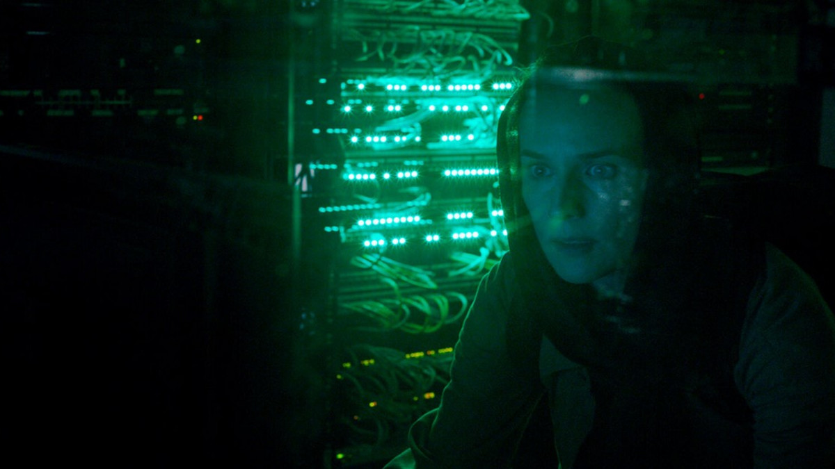 Elisa Viihde Viaplay perjantaina: Diane Kruger ja Martin Freeman tähdittävät trilleriä The Operative