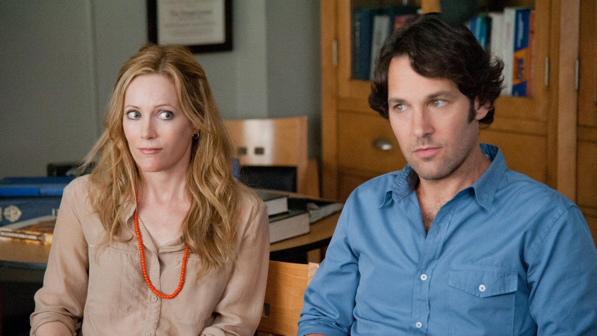 Pete ja Debbie täyttävät 40 Judd Apatow -komediassa This Is 40 - Paul Rudd ja Leslie Mann tähdittävät - TV5 tänään