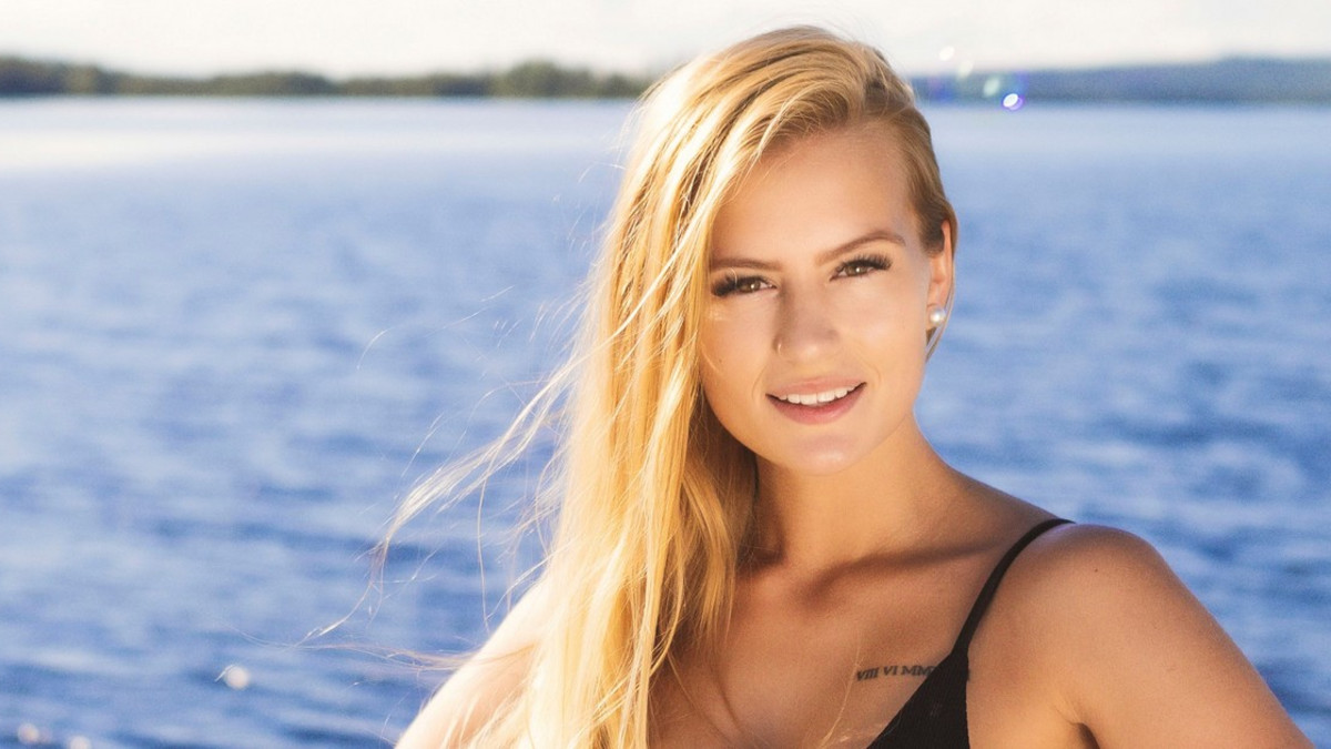 Temptation Island Suomi: tältä sinkku Jenna, 21, näyttää Instagram-kuvissaan