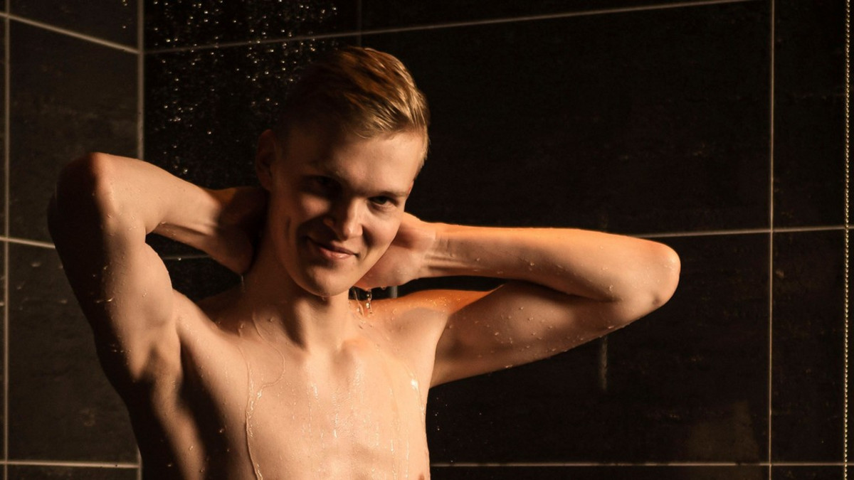 Temptation Island Suomi 9: tältä näyttää jyväskyläläinen sinkku Kiima eli Miika, 25 - "Luonnon valinta pakottaa naiset iskemään minut"
