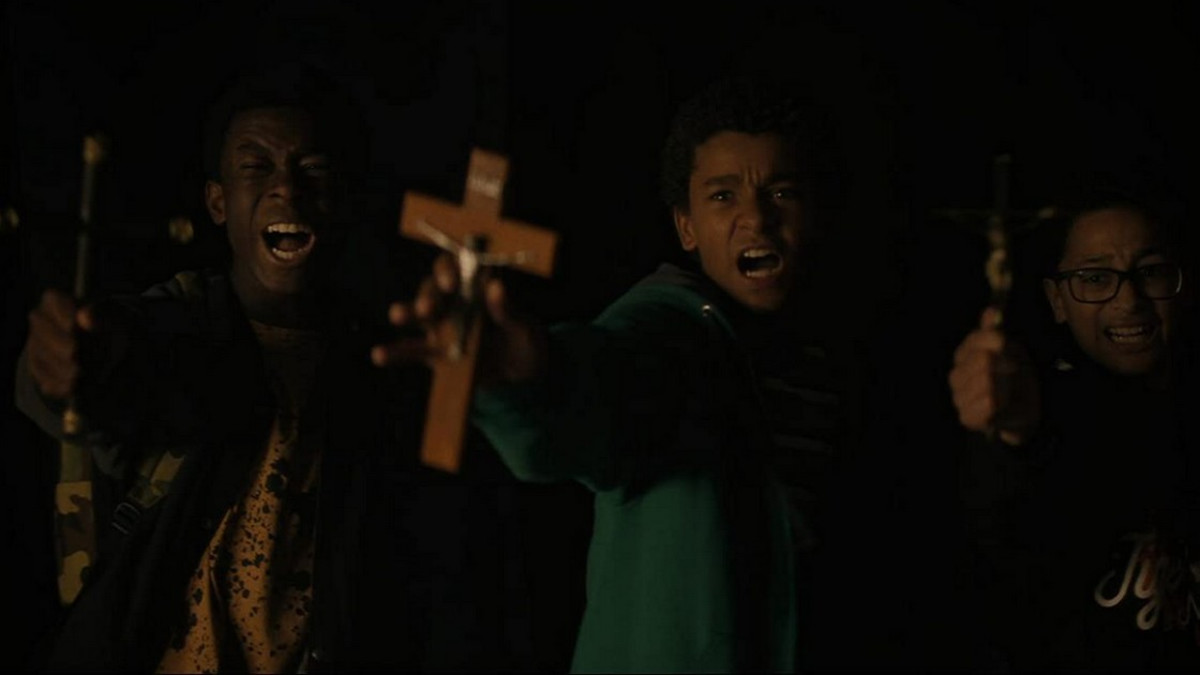 Netflix tarjoaa nyt yksinoikeudella kauhukomedian Vampires vs. the Bronx