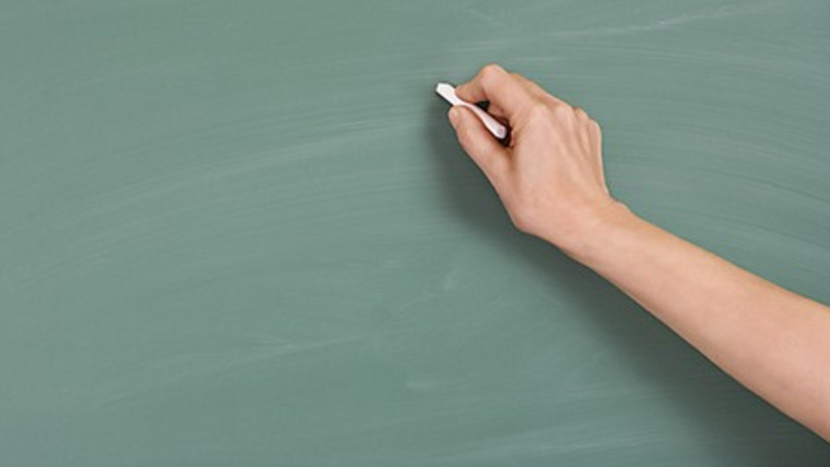 Oppilaat ottivat naisopettajasta törkeitä kuvia