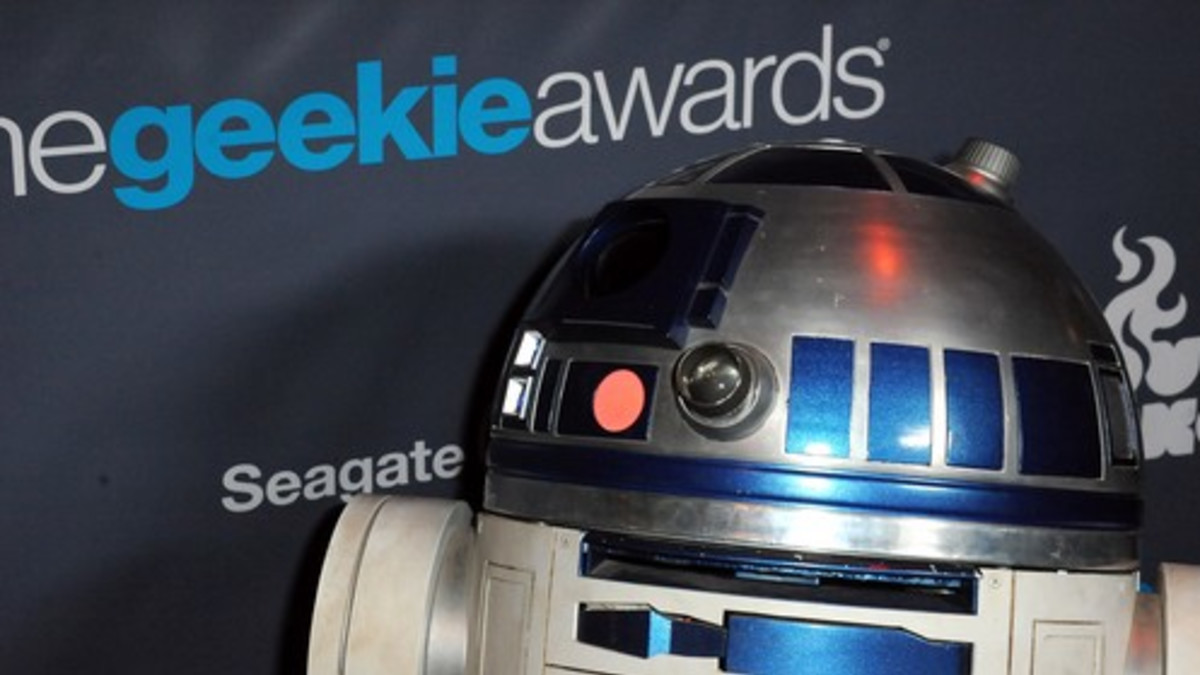 Star Wars 7: vanha tuttu tekee paluun
