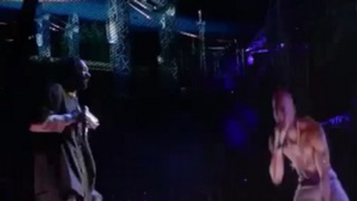 Tupac Shakur esiintyi hologrammina - näky kuin scifi-leffoista