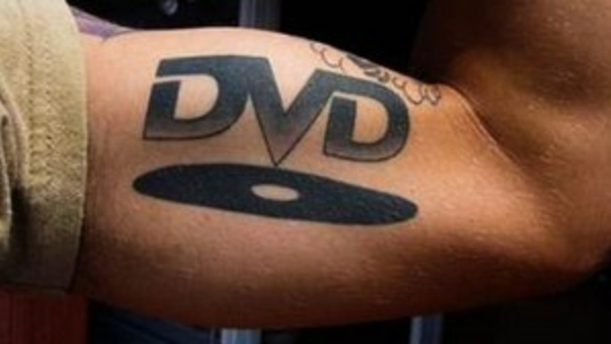 Logot ovat yleisiä tatuointeja, mutta tämä on omaperäistä