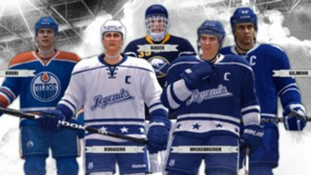 NHL 13: mukana 2 naispelaajaa, toinen pelannut Suomessa miesten kanssa
