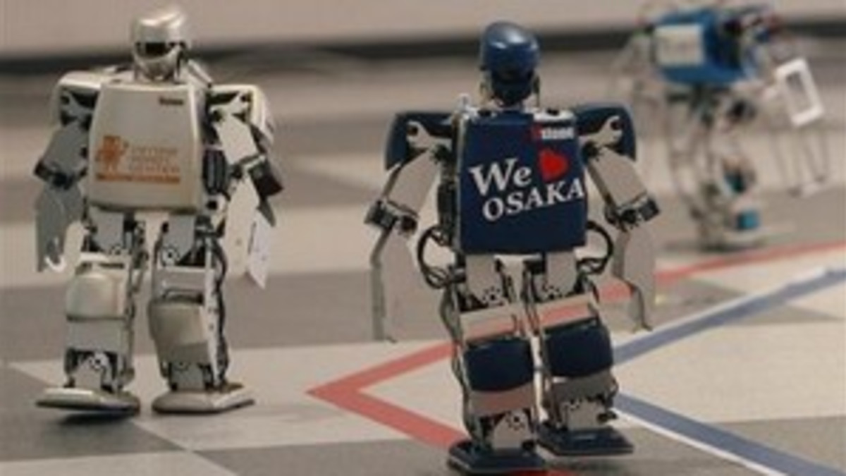 Japanissa menossa robottien maratonjuoksu - katso kuva